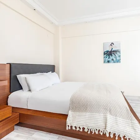 Apartamento Flat W Balcony 5 Min To Bull Statue Kadikoy